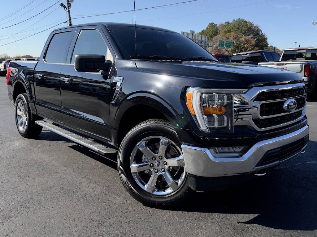 Photo 4 of this FORD F150 XLT