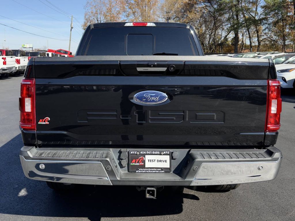 Photo 8 of this FORD F150 XLT