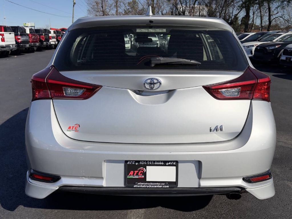 Photo 5 of this TOYOTA COROLLA IM