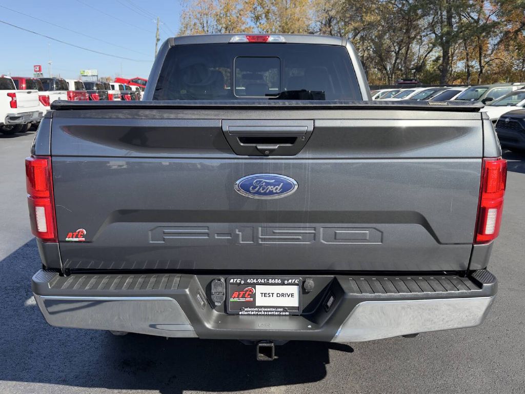 Photo 7 of this FORD F150 XLT