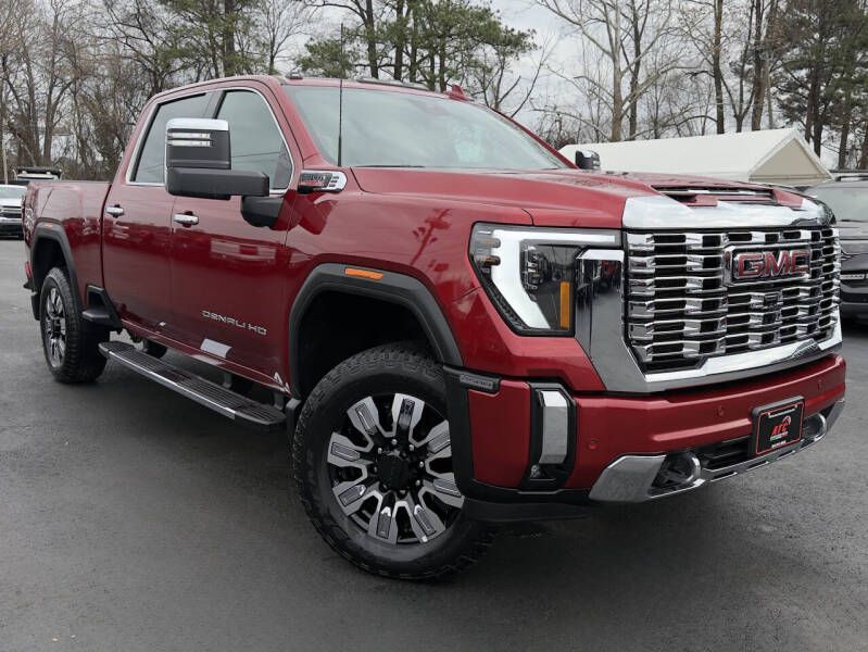 Photo 4 of this GMC SIERRA DENALI