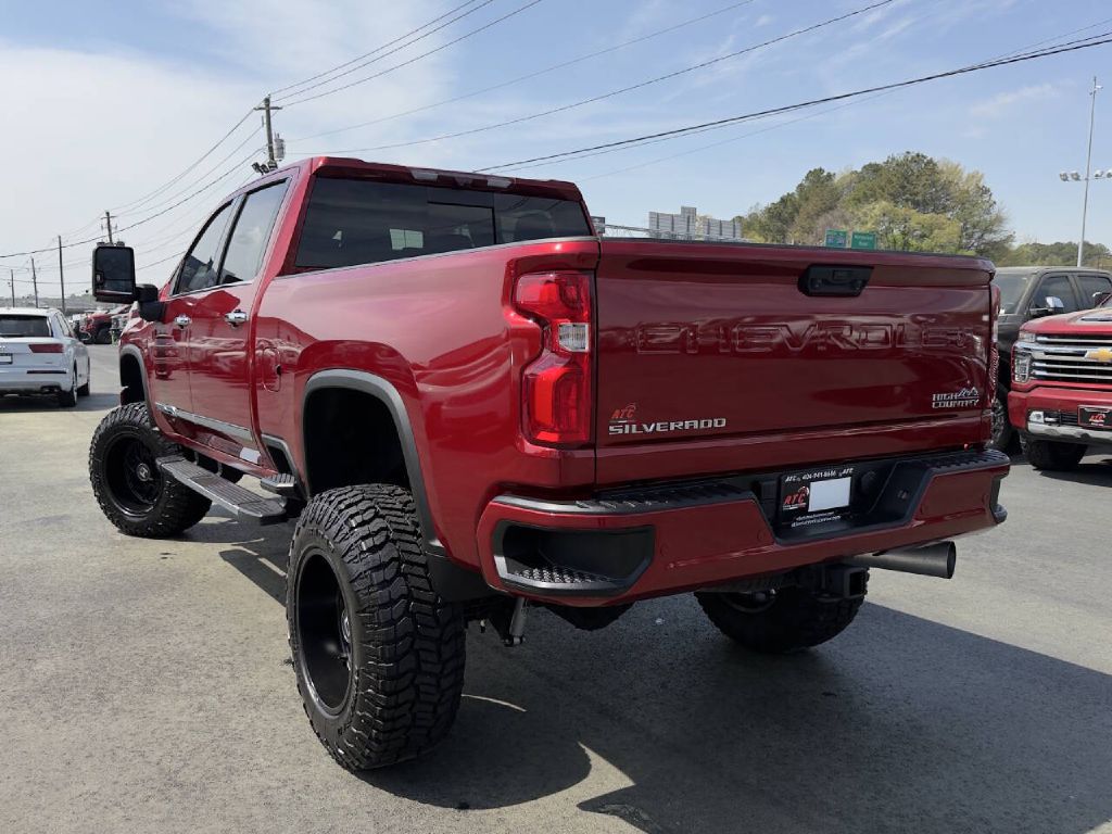 Photo 6 of this CHEVROLET SILVERADO 2500
