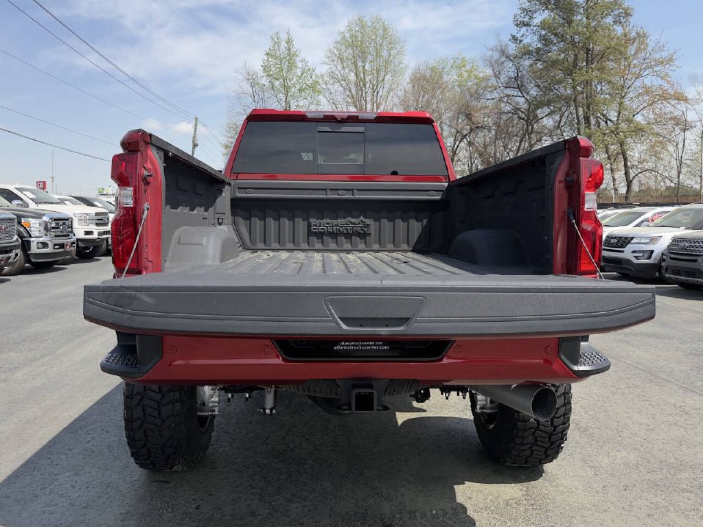 Photo 9 of this CHEVROLET SILVERADO 2500