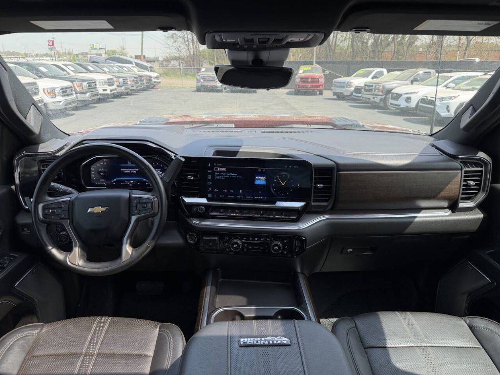 Photo 14 of this CHEVROLET SILVERADO 2500