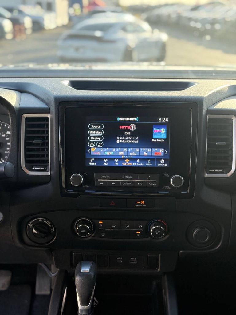 Photo 10 of this NISSAN FRONTIER