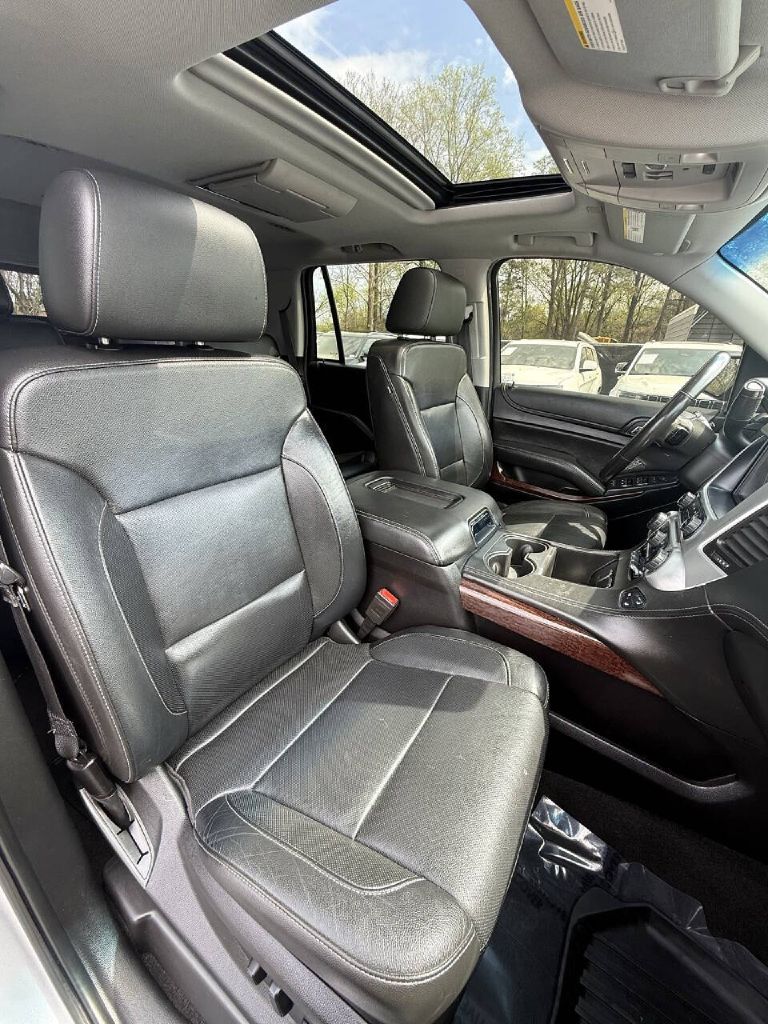 Photo 7 of this GMC YUKON