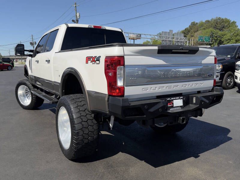 Photo 19 of this FORD F250 SUPER DUTY