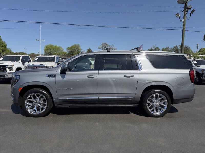 Photo 4 of this GMC YUKON XL