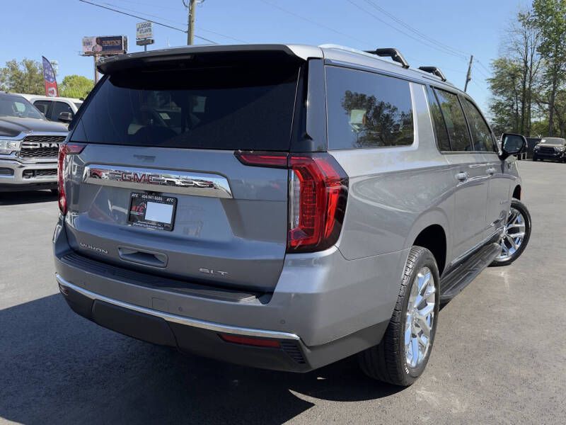 Photo 8 of this GMC YUKON XL