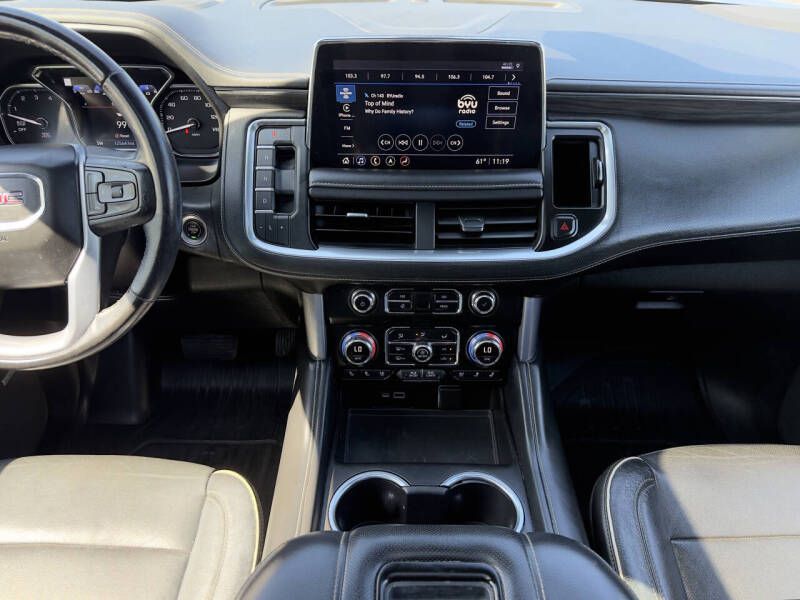 Photo 17 of this GMC YUKON XL