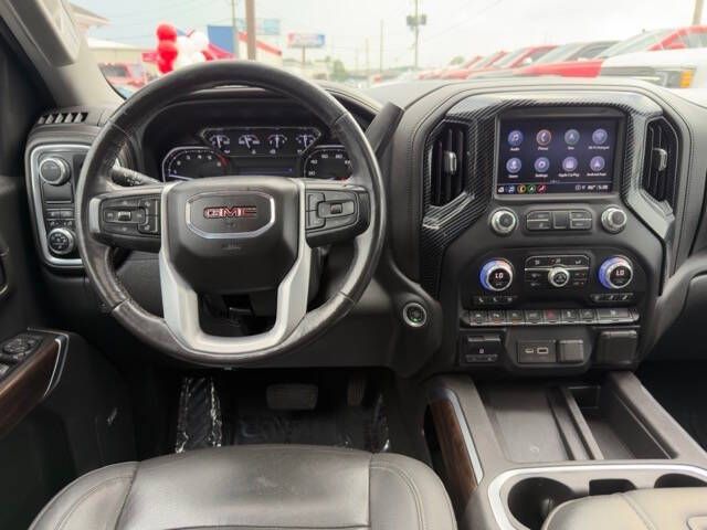 Photo 11 of this GMC SIERRA LIMITED