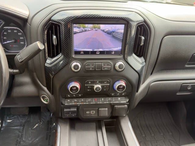 Photo 16 of this GMC SIERRA LIMITED