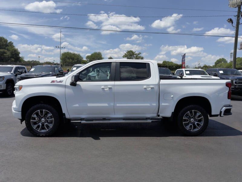 Photo 3 of this CHEVROLET SILVERADO 1500