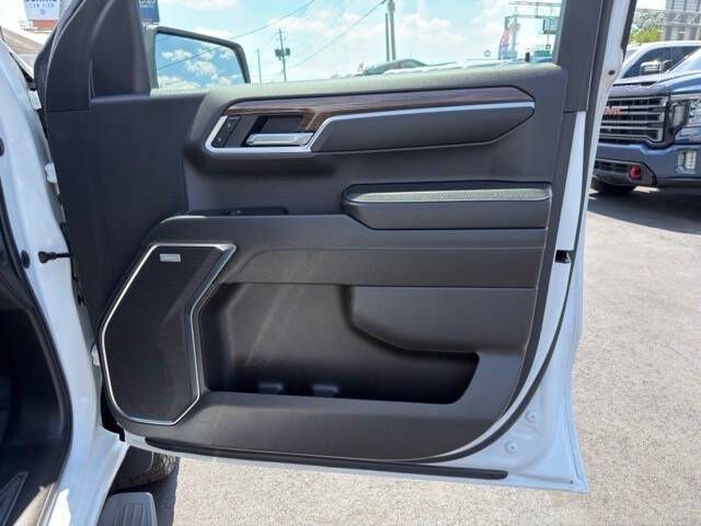 Photo 18 of this CHEVROLET SILVERADO 1500