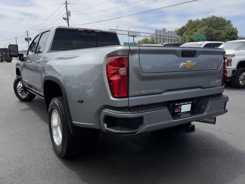 Photo 5 of this CHEVROLET SILVERADO 3500