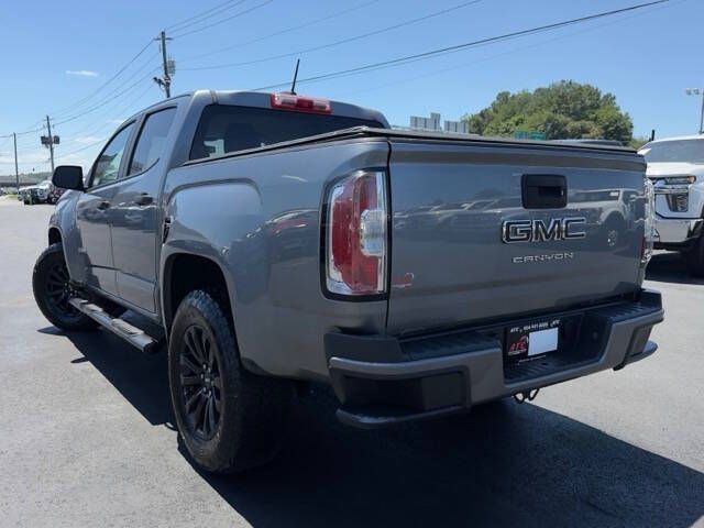 Photo 6 of this GMC CANYON