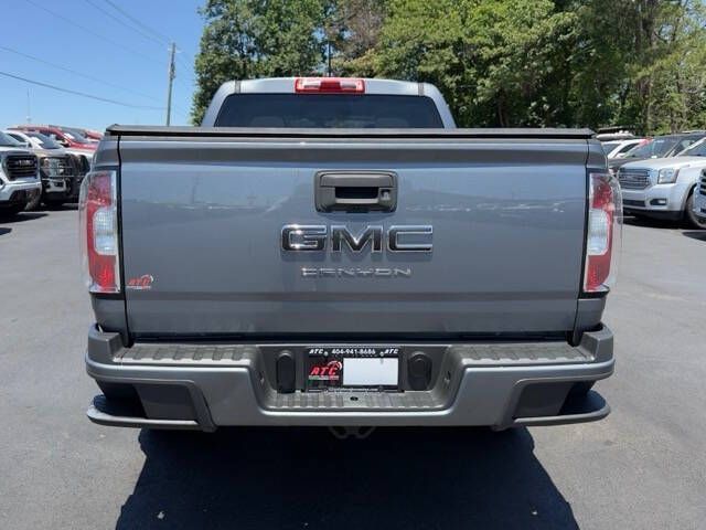 Photo 7 of this GMC CANYON