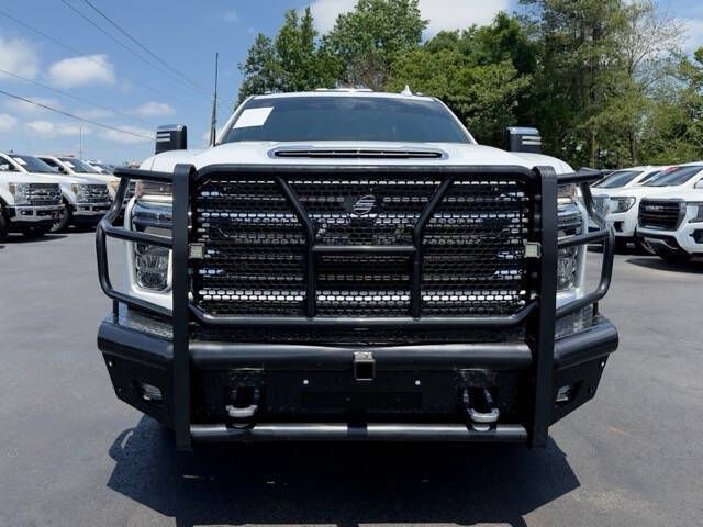Photo 2 of this CHEVROLET SILVERADO 3500