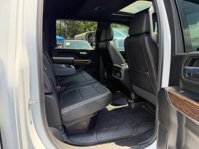Photo 10 of this CHEVROLET SILVERADO 3500