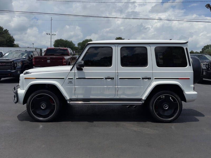 Photo 3 of this MERCEDES-BENZ G-CLASS