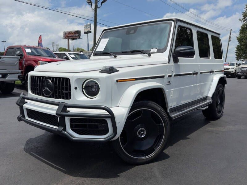 Photo 26 of this MERCEDES-BENZ G-CLASS