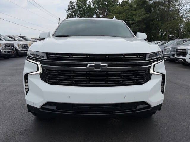 Photo 2 of this CHEVROLET TAHOE