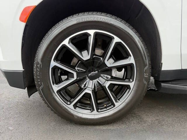 Photo 26 of this CHEVROLET TAHOE