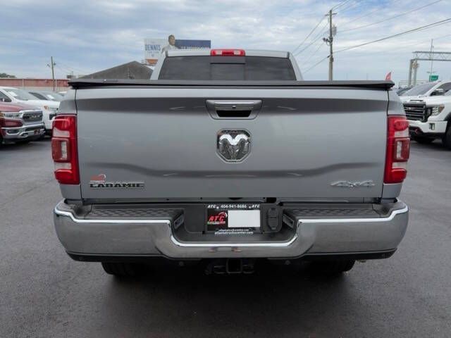Photo 7 of this RAM 2500 LARAMIE
