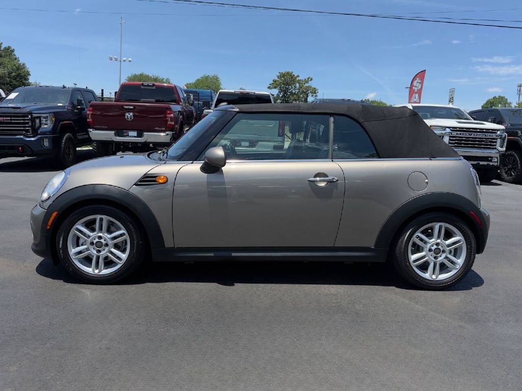 Photo 5 of this MINI COOPER
