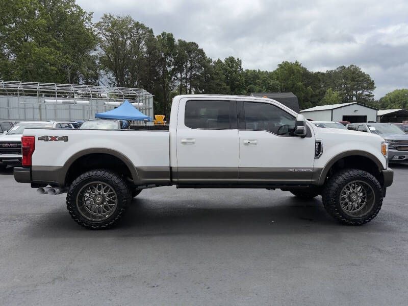 Photo 6 of this FORD F250 KING RANCK