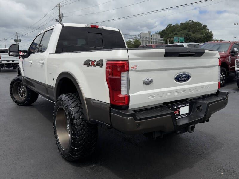 Photo 7 of this FORD F250 KING RANCK