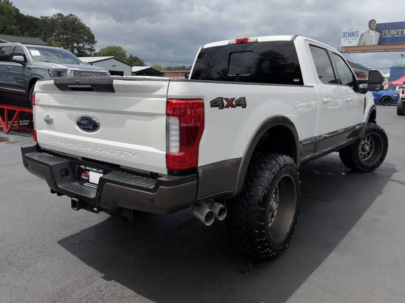 Photo 9 of this FORD F250 KING RANCK