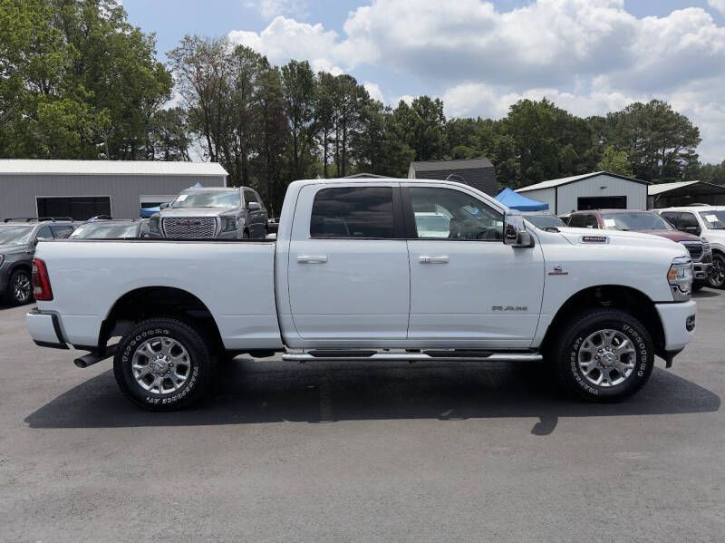Photo 5 of this RAM 2500 LARAMIE