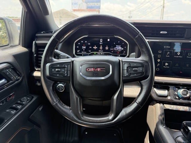 Photo 19 of this GMC SIERRA