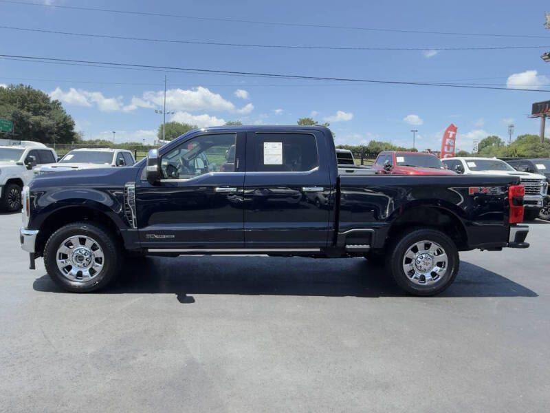 Photo 4 of this FORD F250 KING RANCH