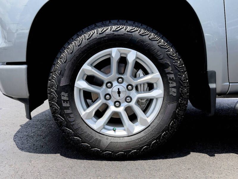 Photo 6 of this CHEVROLET SILVERADO 1500