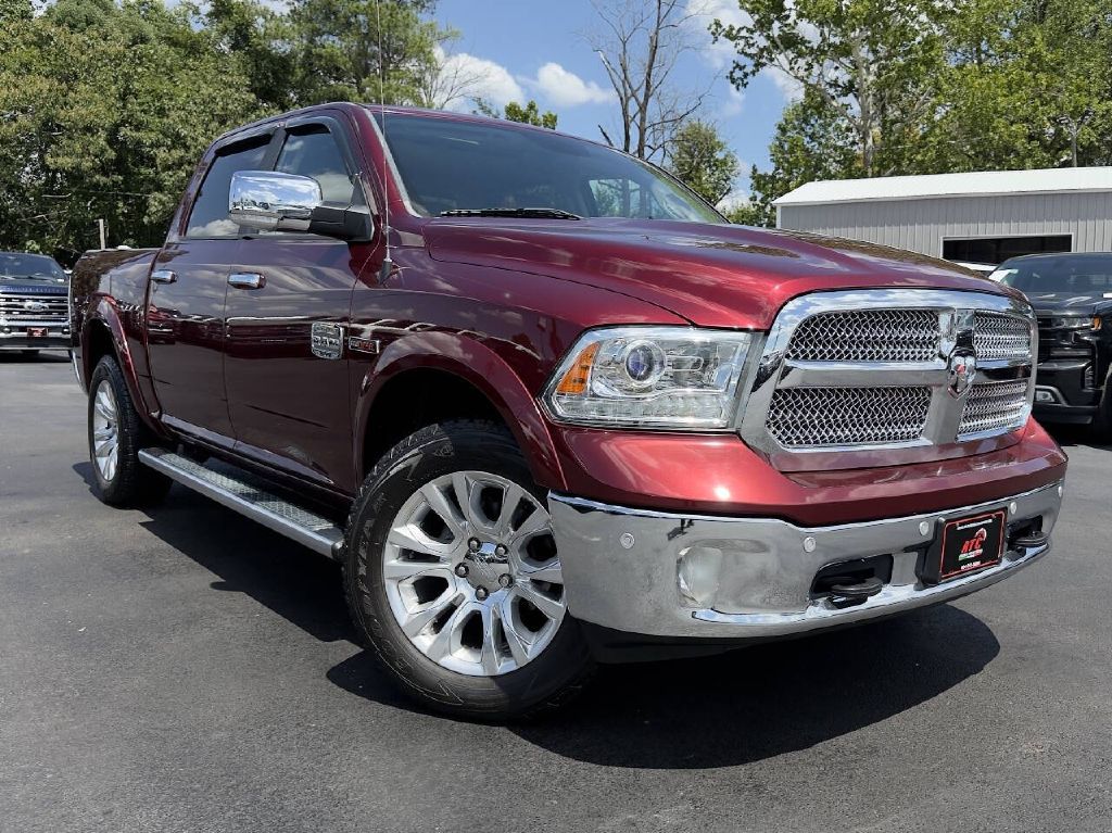 Photo 4 of this RAM 1500 LONGHORN
