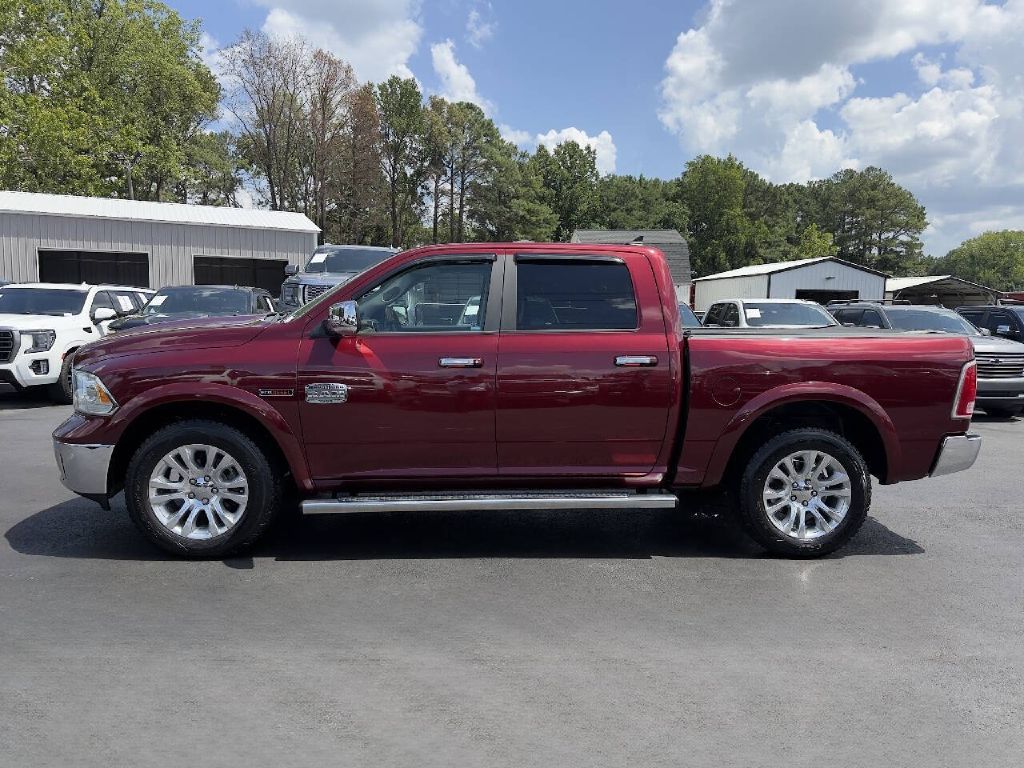 Photo 5 of this RAM 1500 LONGHORN