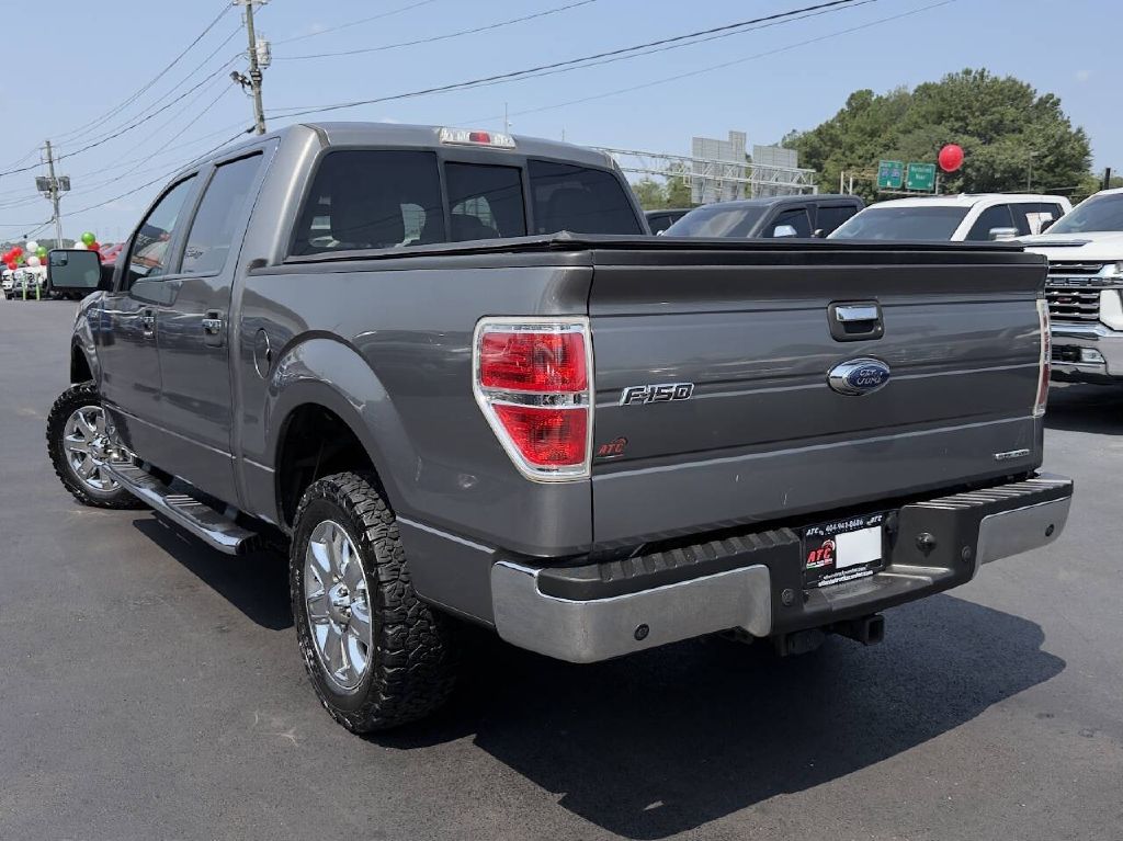 Photo 6 of this FORD F150 XLT