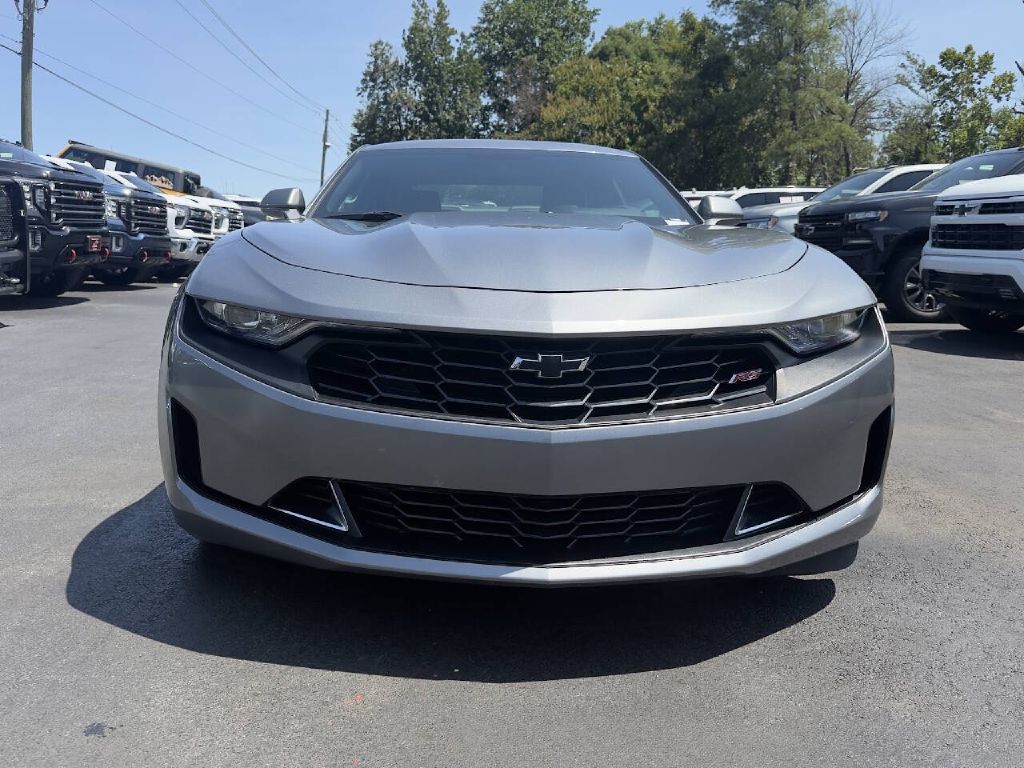 Photo 2 of this CHEVROLET CAMARO