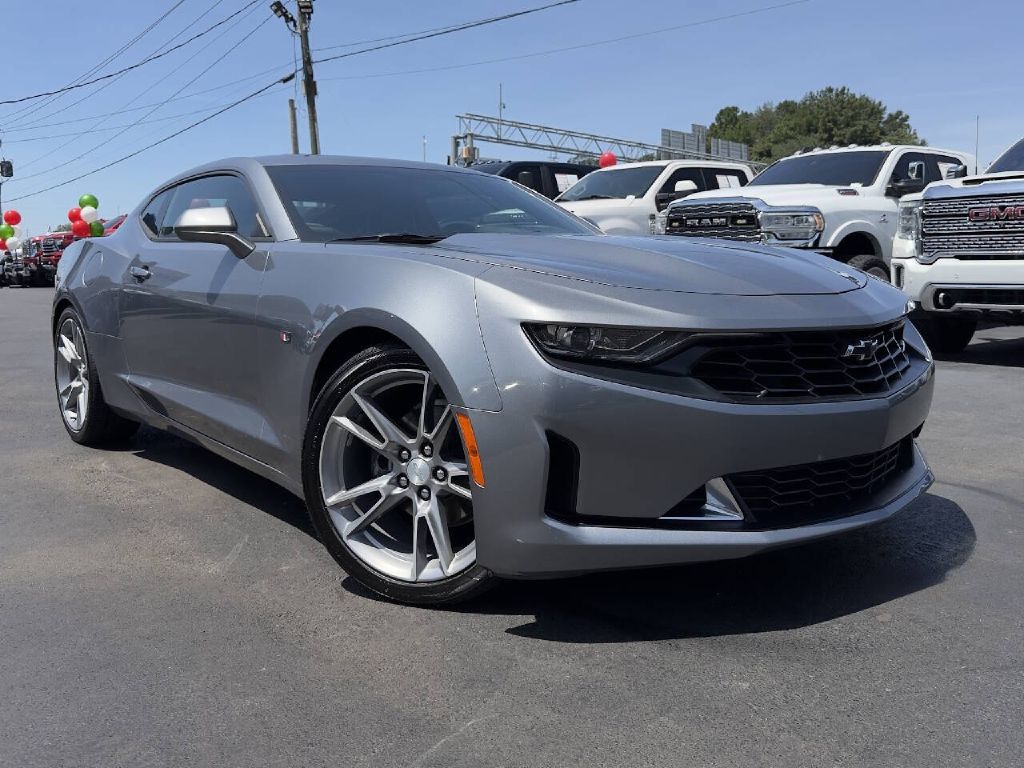 Photo 3 of this CHEVROLET CAMARO