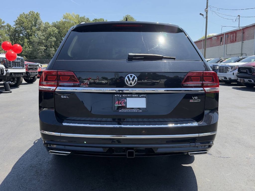Photo 8 of this VOLKSWAGEN ATLAS