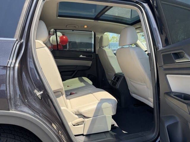 Photo 14 of this VOLKSWAGEN ATLAS
