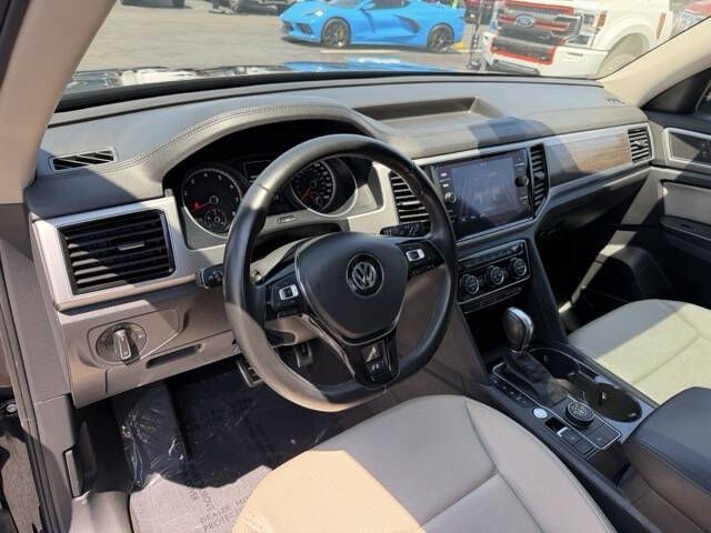 Photo 16 of this VOLKSWAGEN ATLAS