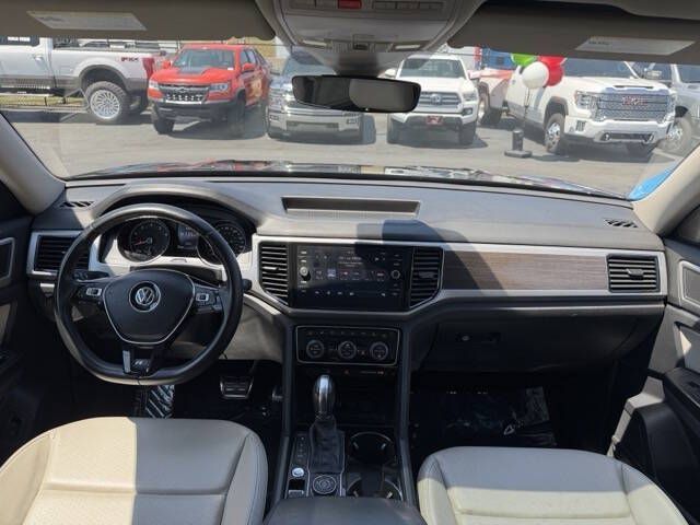 Photo 17 of this VOLKSWAGEN ATLAS