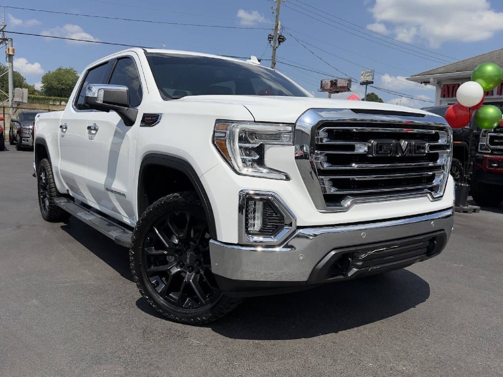 Photo 3 of this GMC SIERRA LIMITED