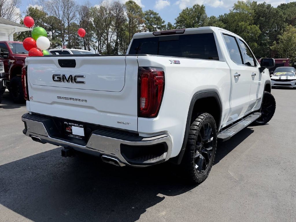 Photo 8 of this GMC SIERRA LIMITED