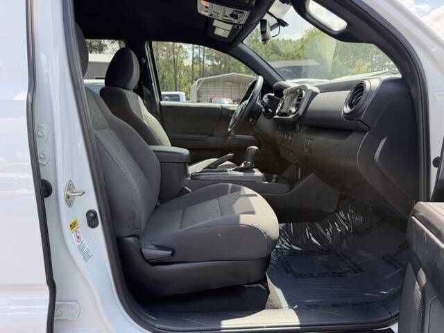 Photo 11 of this TOYOTA TACOMA TRD OFF