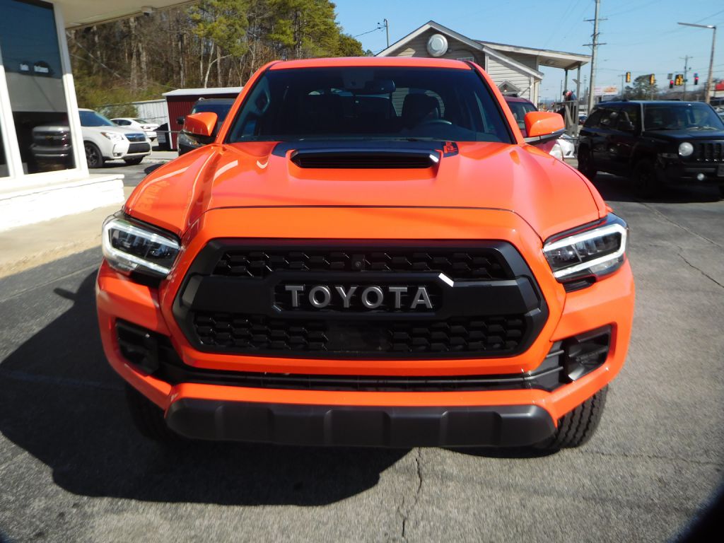 Photo 2 of this TOYOTA TACOMA