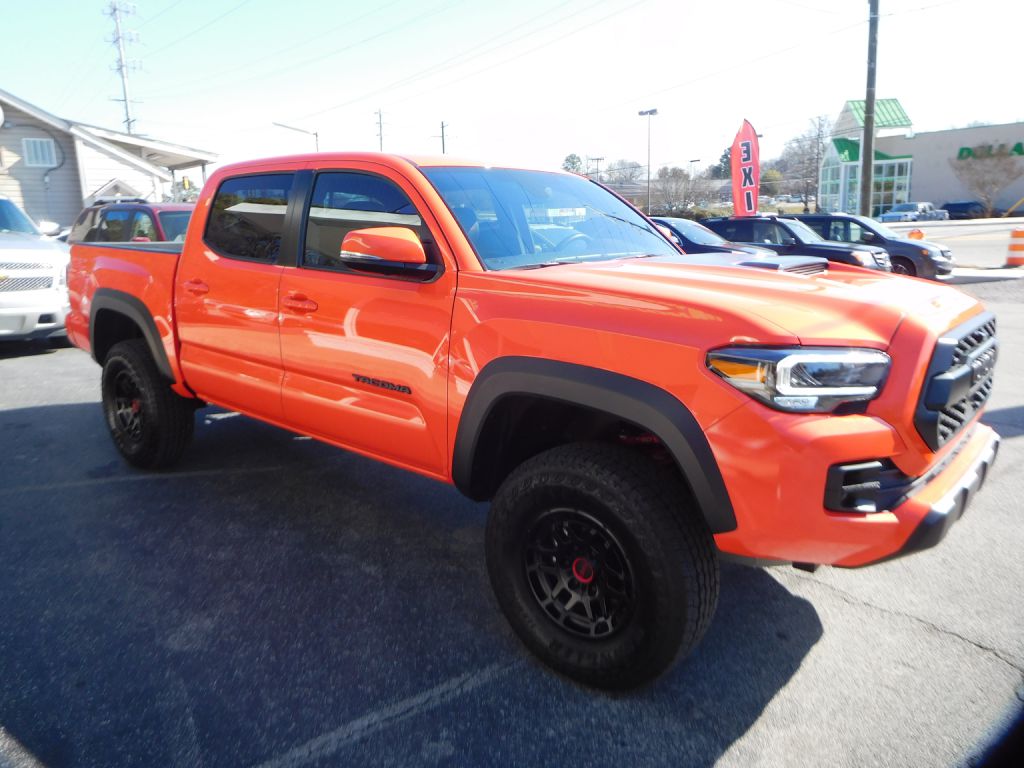 Photo 3 of this TOYOTA TACOMA